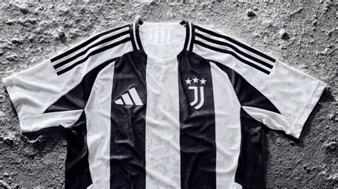 JUVENTUS MAGLIA NASA